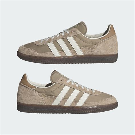 Adidas wensley shoes